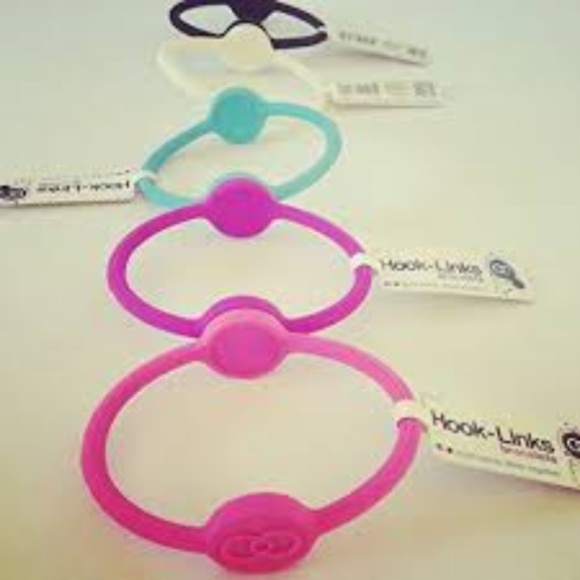 Jewelry - gift!! pack of 2 PINK HOOKLINK MAGNETIC BRACELET